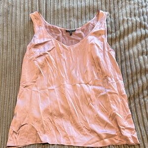 Eileen fisher 95% silk top